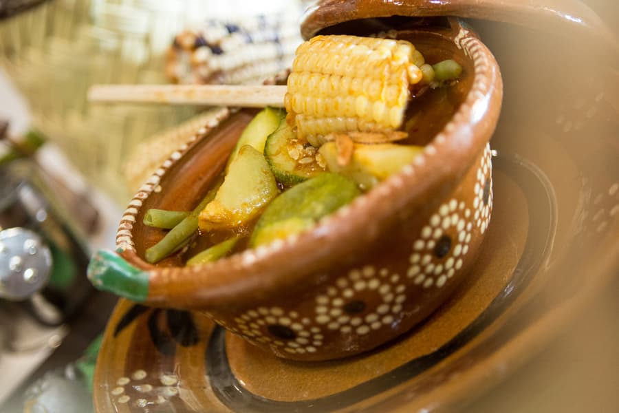 mole de olla los panchos