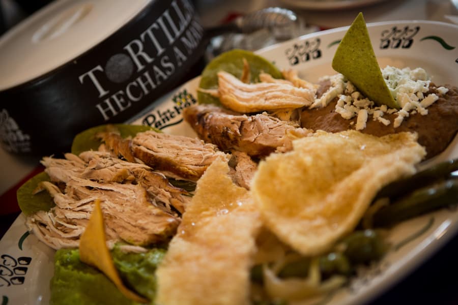 plato ranchero los panchos exquisitez del menú anzures