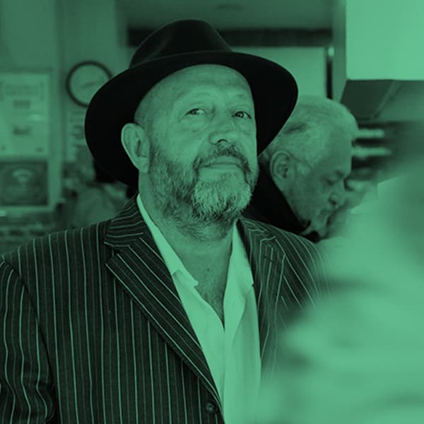 alejandro escalante amigo del restaurant los panchos